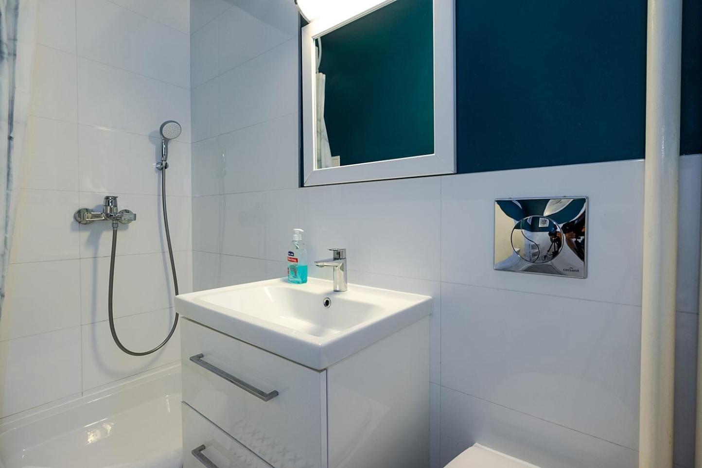 Unit Airport Miniapartments Bitwy Warszawskiej Warszawa 外观 照片